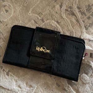 Black Clutch by Kipling